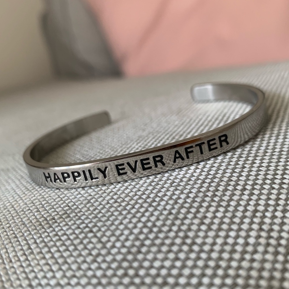 “Happily Ever After” Bracelet Walt Disney World
